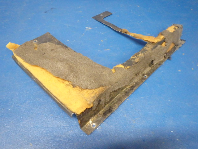 2413047-1 Cessna - SHIELD - RUDDER PEDAL BAR LH COVER